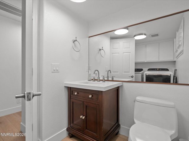 7570 Lighthouse Lane, Reno, NV 89511