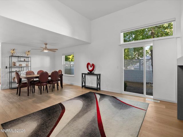 7570 Lighthouse Lane, Reno, NV 89511