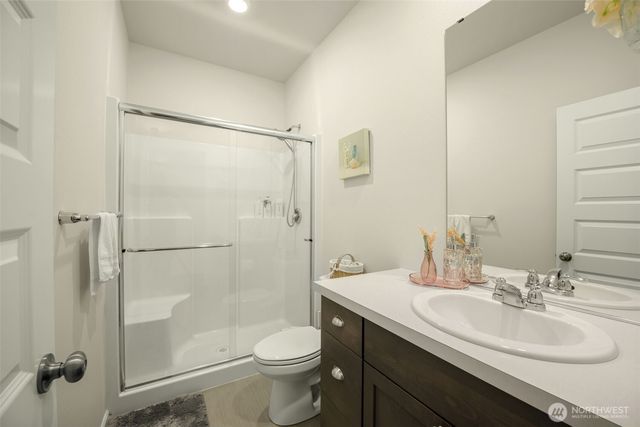 19920 137th Avenue E, Graham, WA 98338