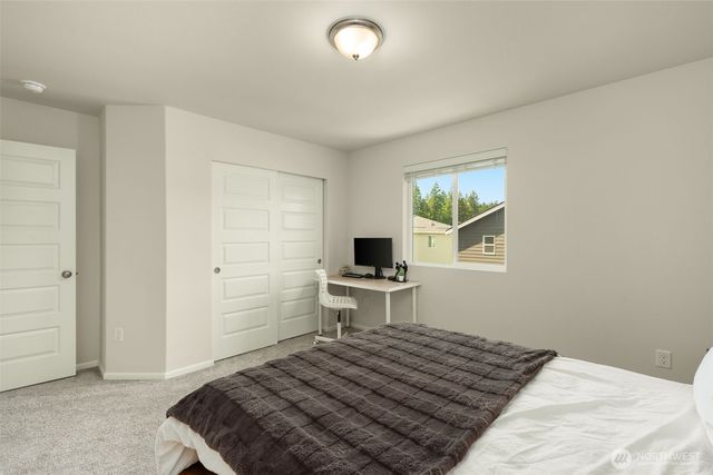 19920 137th Avenue E, Graham, WA 98338