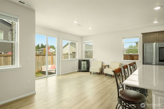 19920 137th Avenue E, Graham, WA 98338