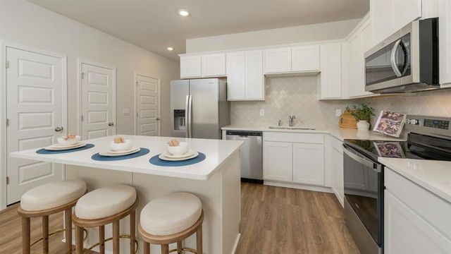 2072 Crossing Road, Stone Mountain, GA 30088