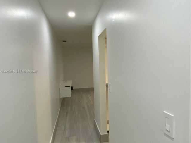 403 SW 89th Pl, Miami, FL 33174