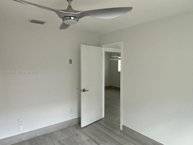 403 SW 89th Pl, Miami, FL 33174