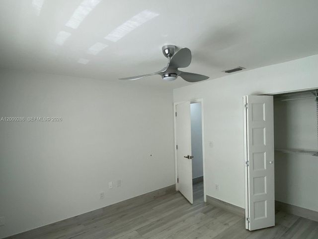 403 SW 89th Pl, Miami, FL 33174
