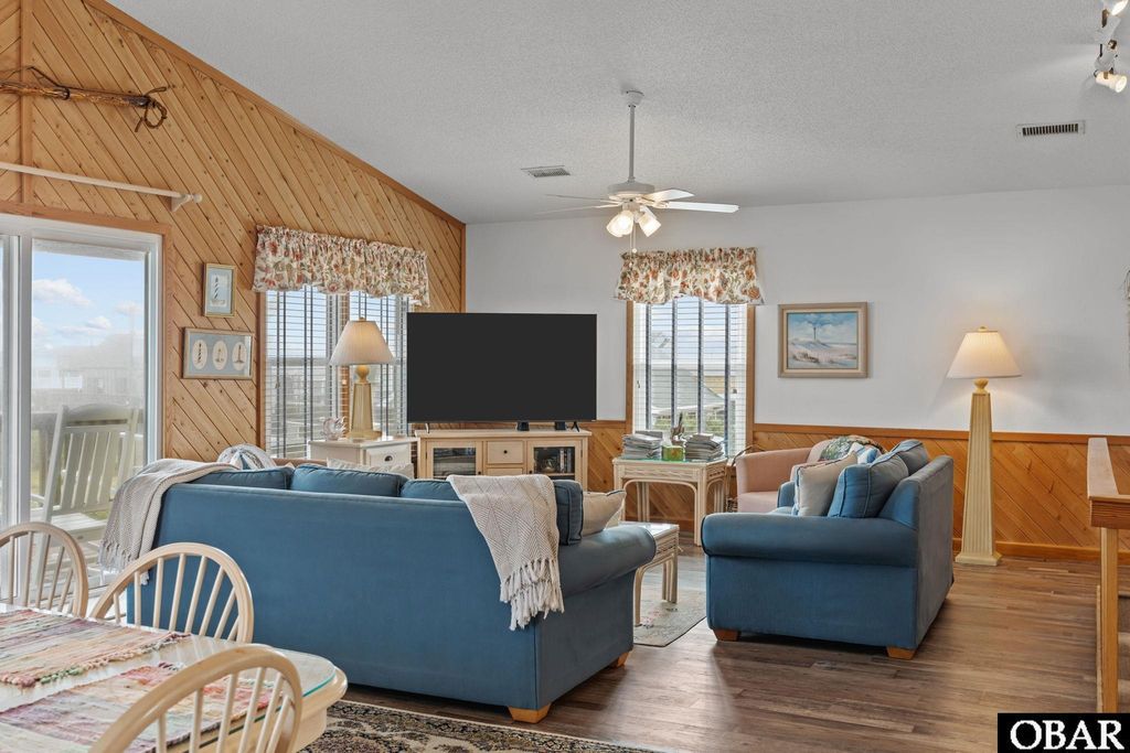 Image 19 of property listing at 4901 Lindbergh Avenue Lot 4001, Kitty Hawk, NC 27949