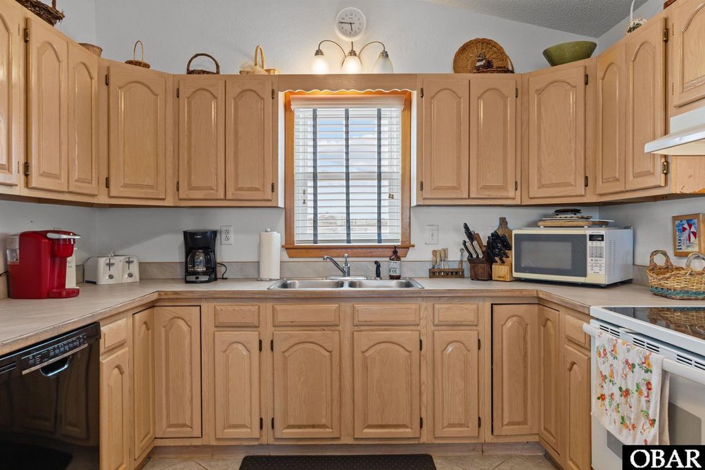 Image 22 of property listing at 4901 Lindbergh Avenue Lot 4001, Kitty Hawk, NC 27949