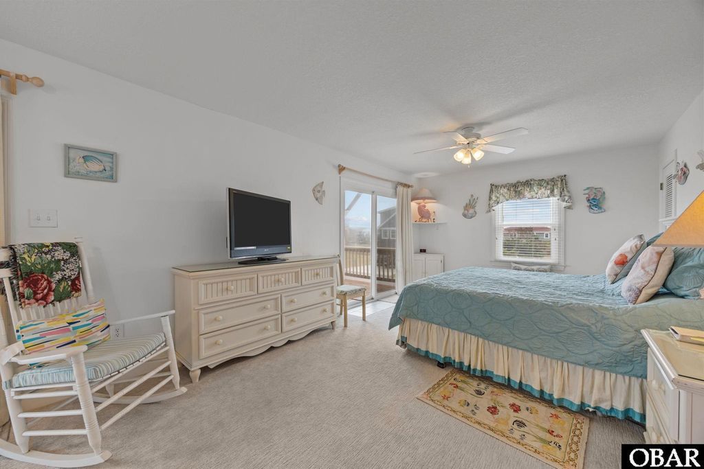 Image 25 of property listing at 4901 Lindbergh Avenue Lot 4001, Kitty Hawk, NC 27949