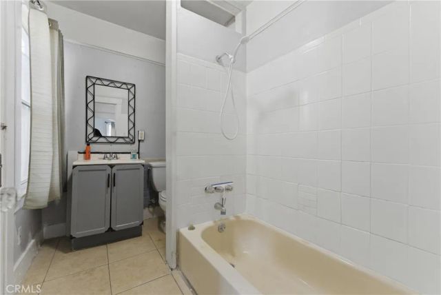 1107 Mahanna, Long Beach, CA 90813