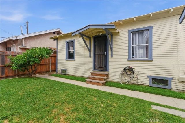 1107 Mahanna, Long Beach, CA 90813