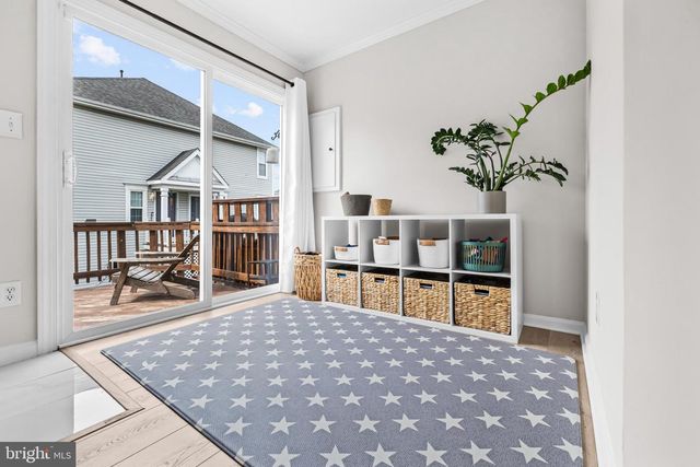 11027 SENTRY RIDGE RD, Manassas, VA 20109