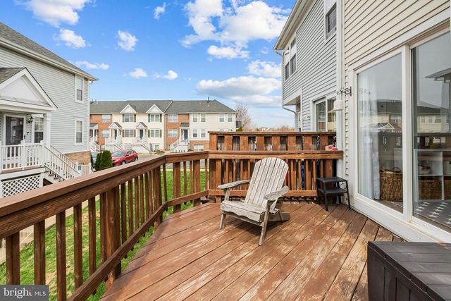 11027 SENTRY RIDGE RD, Manassas, VA 20109