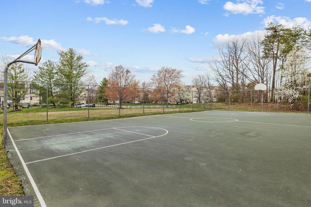 11027 SENTRY RIDGE RD, Manassas, VA 20109