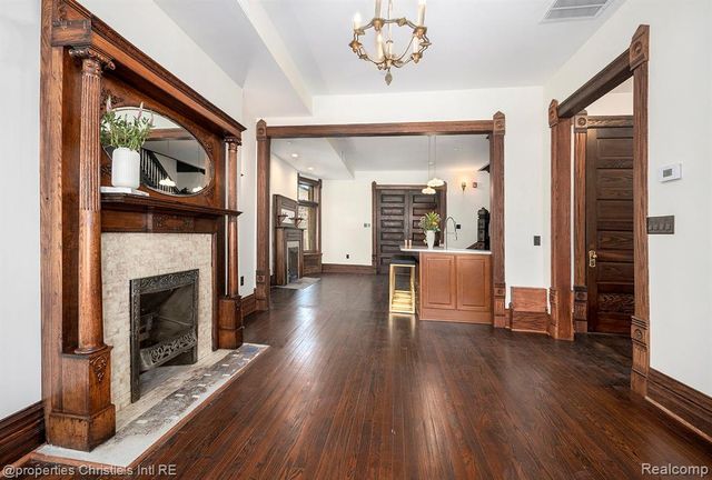 701 W Canfield Street 1, Detroit, MI 48201