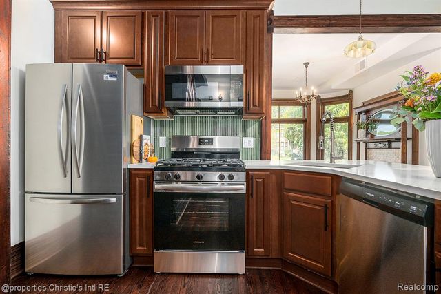 701 W Canfield Street 1, Detroit, MI 48201