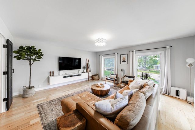10445 W Concordia AVENUE, Wauwatosa, WI 53222