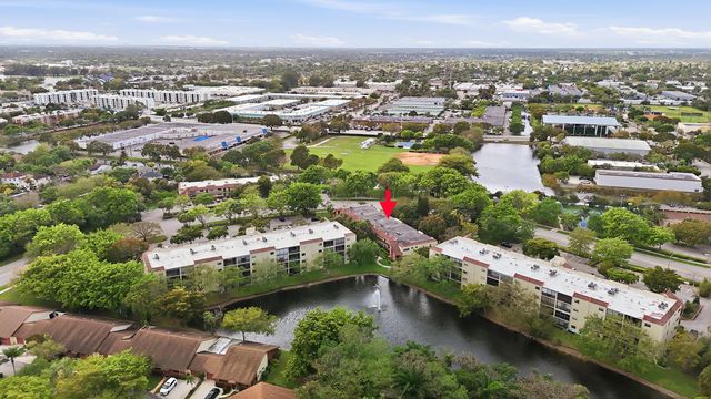 1774 Hammock Boulevard 118, Coconut Creek, FL 33063