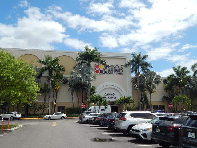 1774 Hammock Boulevard 118, Coconut Creek, FL 33063