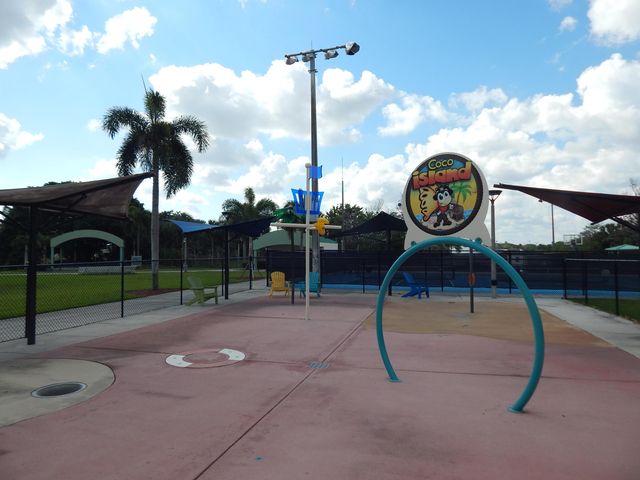 1774 Hammock Boulevard 118, Coconut Creek, FL 33063