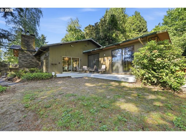 3700 Se ELLIS St, Portland, OR 97202