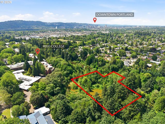 3700 Se ELLIS St, Portland, OR 97202