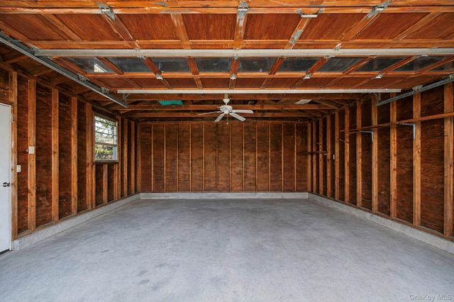 115 Irish Lane, East Islip, NY 11730