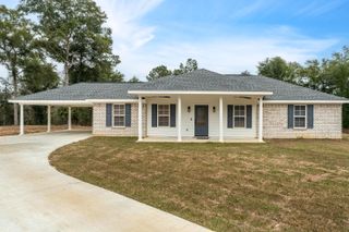 120 Cedar Grove Rd., Petal, MS 39465