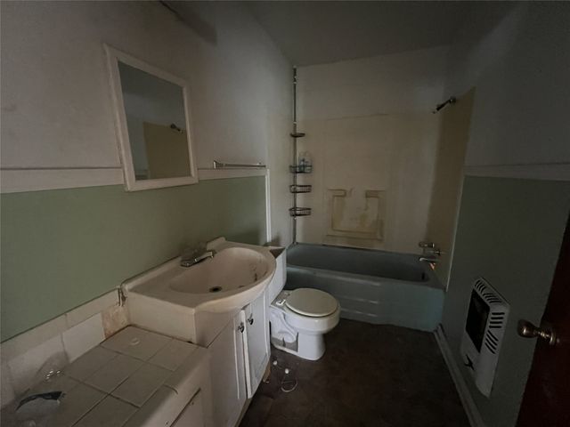 738 Houston Street, Sulphur Springs, TX 75482