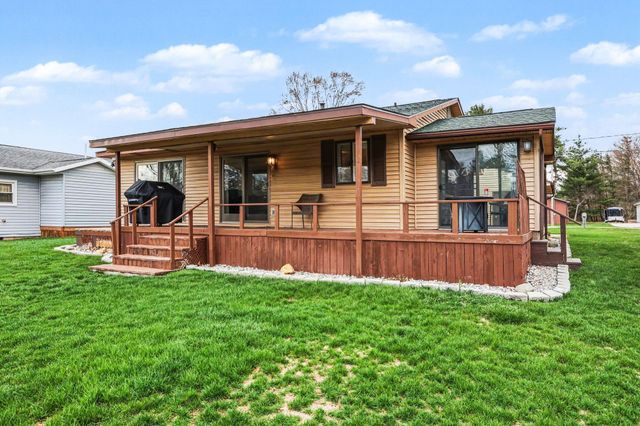 1323 Mckimmy Drive, Beaverton, MI 48612