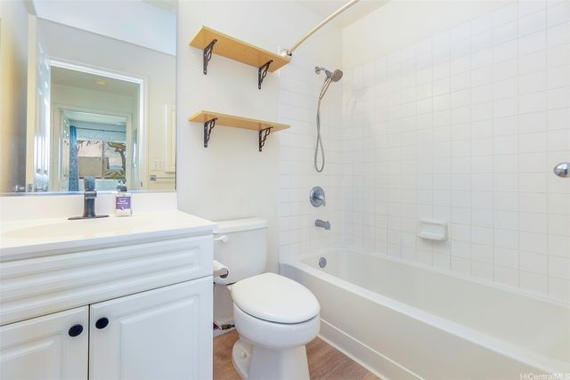 94-510 Lumiaina Street T202, Waipahu, HI 96797