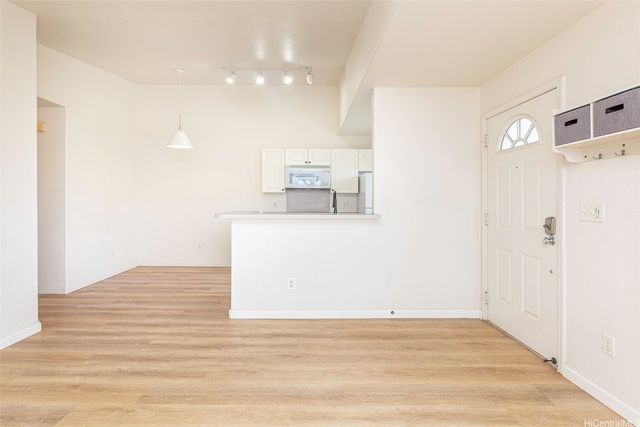 94-510 Lumiaina Street T202, Waipahu, HI 96797