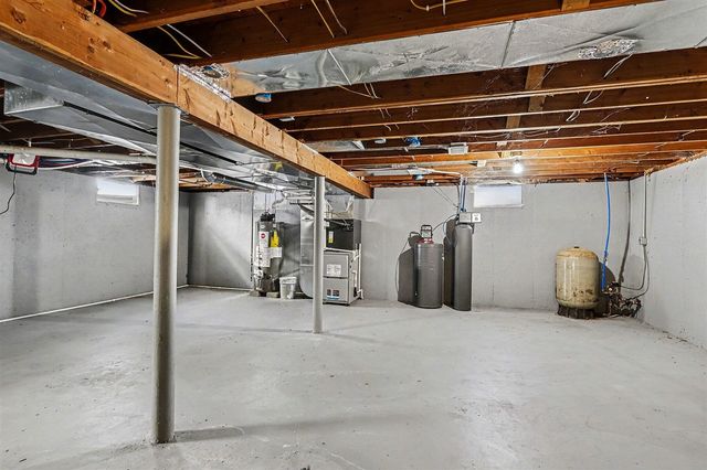 4115 E Kirby Road, Battle Creek, MI 49017