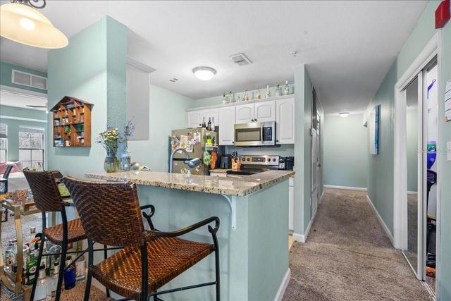 835 SW 9TH STREET 201, Gainesville, FL 32601