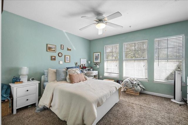 835 SW 9TH STREET 201, Gainesville, FL 32601