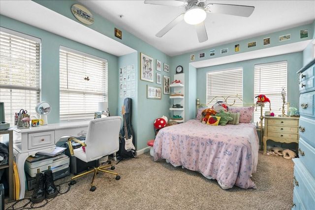 835 SW 9TH STREET 201, Gainesville, FL 32601