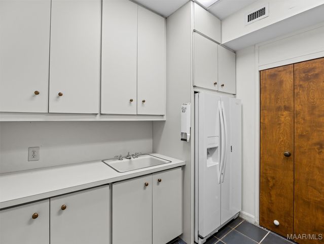 2300 Hawthorn Drive, Montgomery, AL 36111