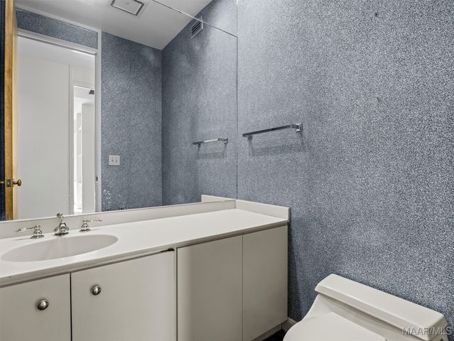 2300 Hawthorn Drive, Montgomery, AL 36111