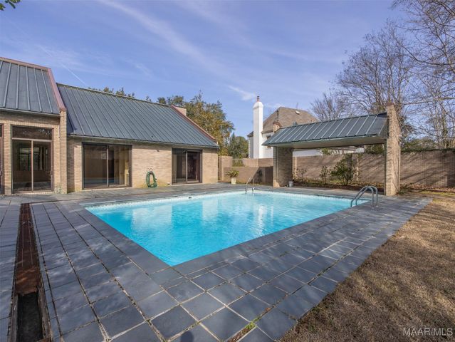 2300 Hawthorn Drive, Montgomery, AL 36111