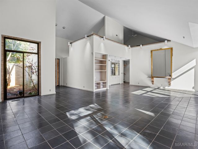 2300 Hawthorn Drive, Montgomery, AL 36111