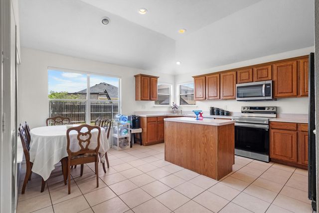 12834 Carpenter Lane, Rhome, TX 76078