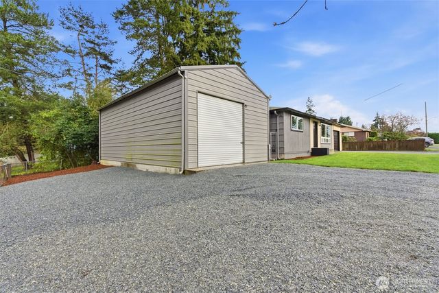 12002 2nd Avenue SW, Seattle, WA 98146