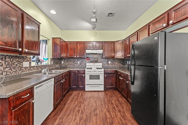 2640 La Mata Street, Las Vegas, NV 89108