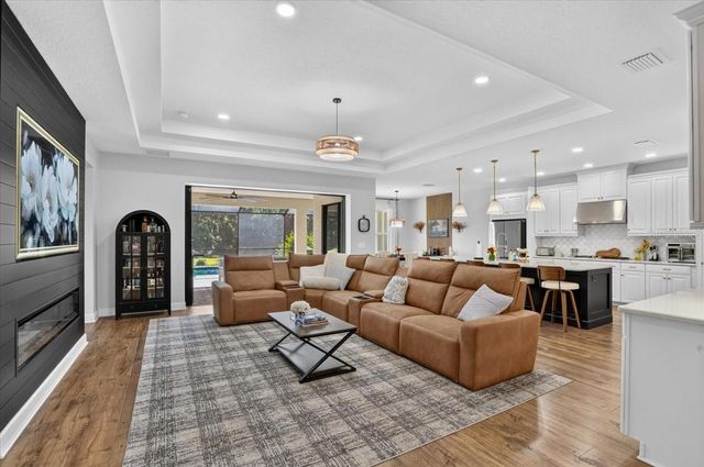 10203 MILKY WAY CIRCLE, Sarasota, FL 34241