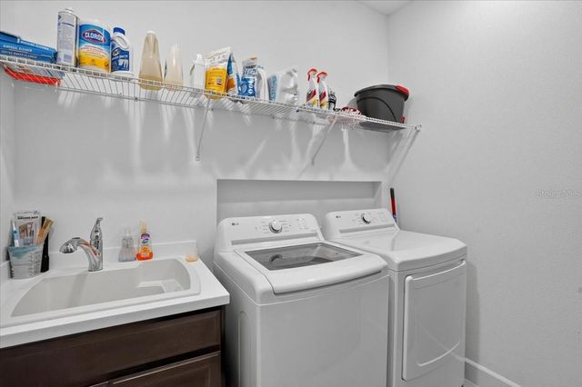 10203 MILKY WAY CIRCLE, Sarasota, FL 34241