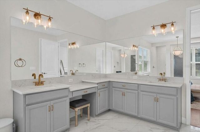 10203 MILKY WAY CIRCLE, Sarasota, FL 34241