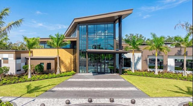10203 MILKY WAY CIRCLE, Sarasota, FL 34241
