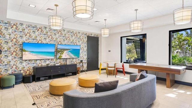 10203 MILKY WAY CIRCLE, Sarasota, FL 34241