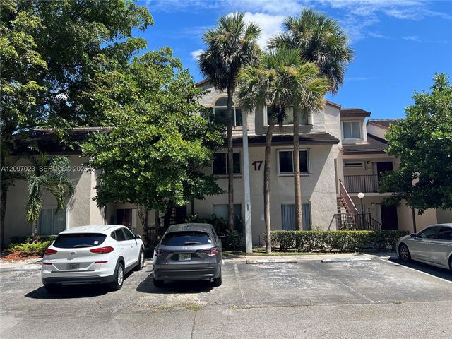 9215 SW 141st Place 9215, Miami, FL 33186