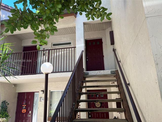 9215 SW 141st Place 9215, Miami, FL 33186