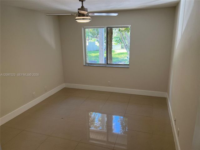 9215 SW 141st Place 9215, Miami, FL 33186